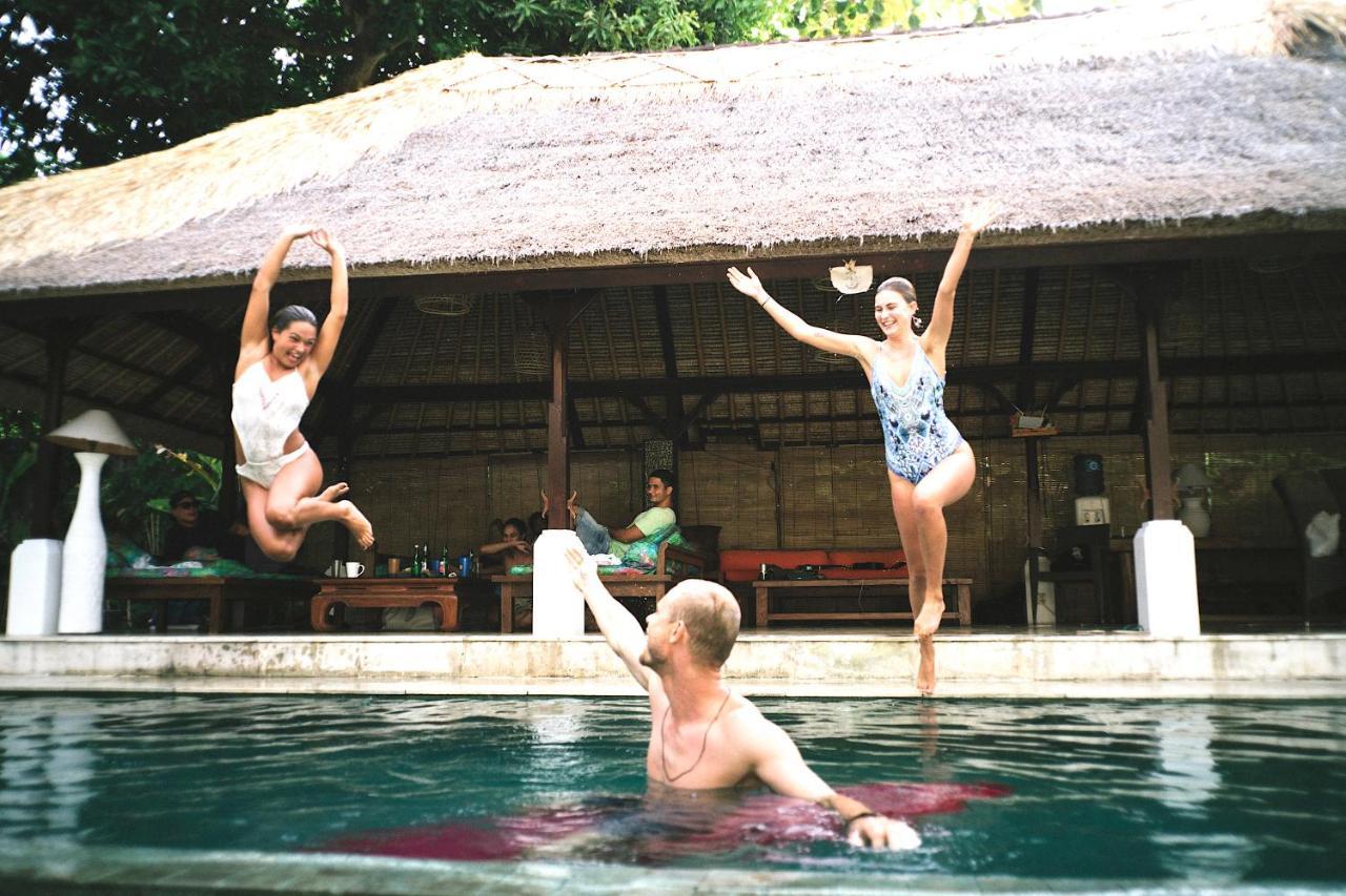 Blind Dog Inn Sanur Exterior foto